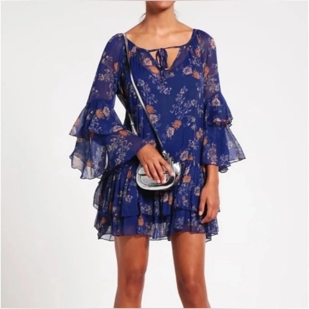 Free People “Sunsetter” Blue floral ruffle sheer mini dress, size Medium 🦋 - Picture 11 of 11